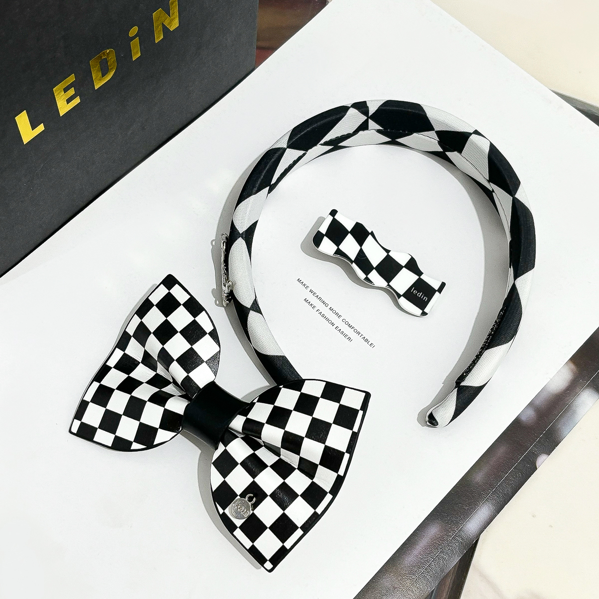 专柜129【乐D】春款 *绍 黑白棋盘格发夹发箍套装018