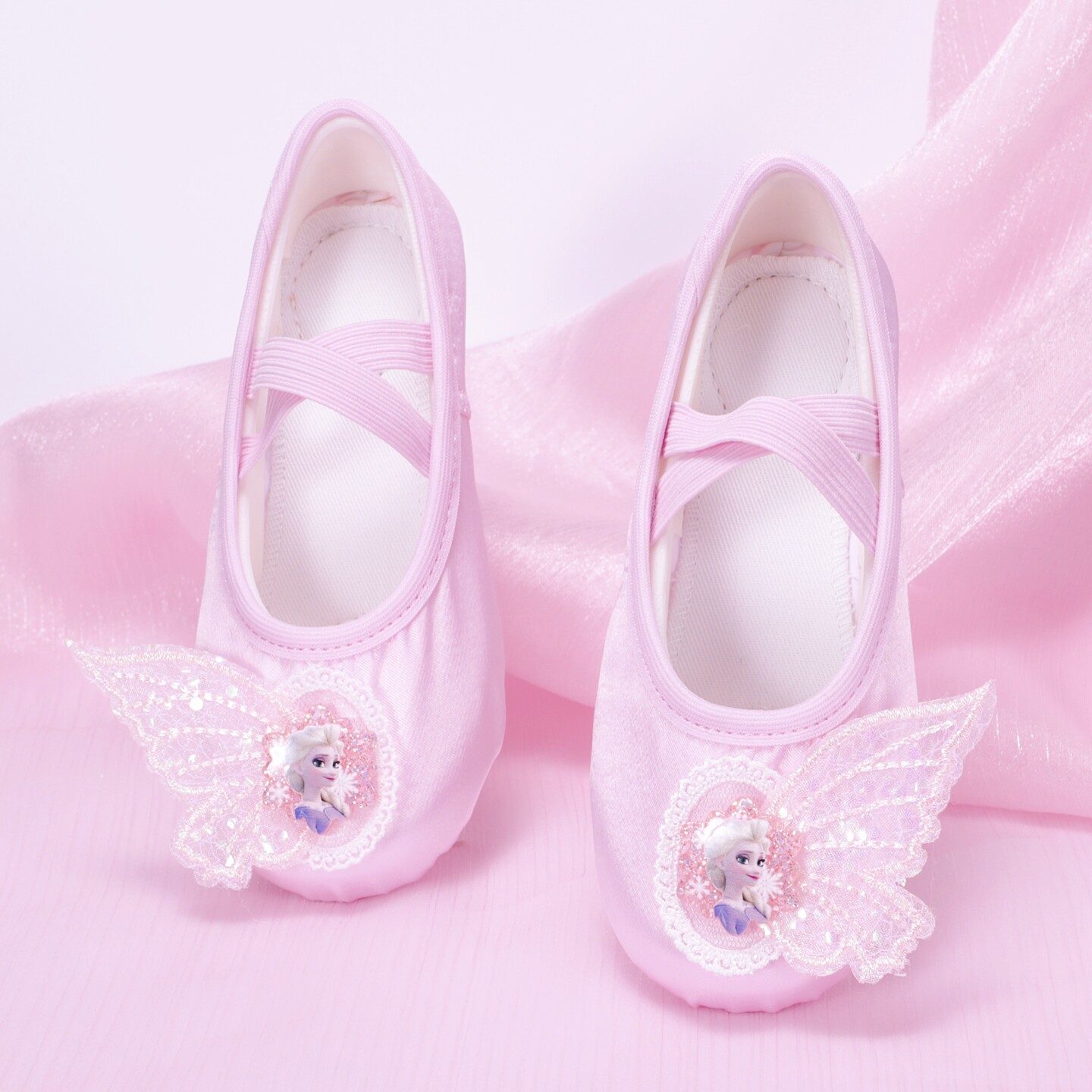 可爱儿童舞蹈鞋缎面芭蕾形体猫爪鞋软底练功鞋艾莎芭蕾跳舞鞋女孩