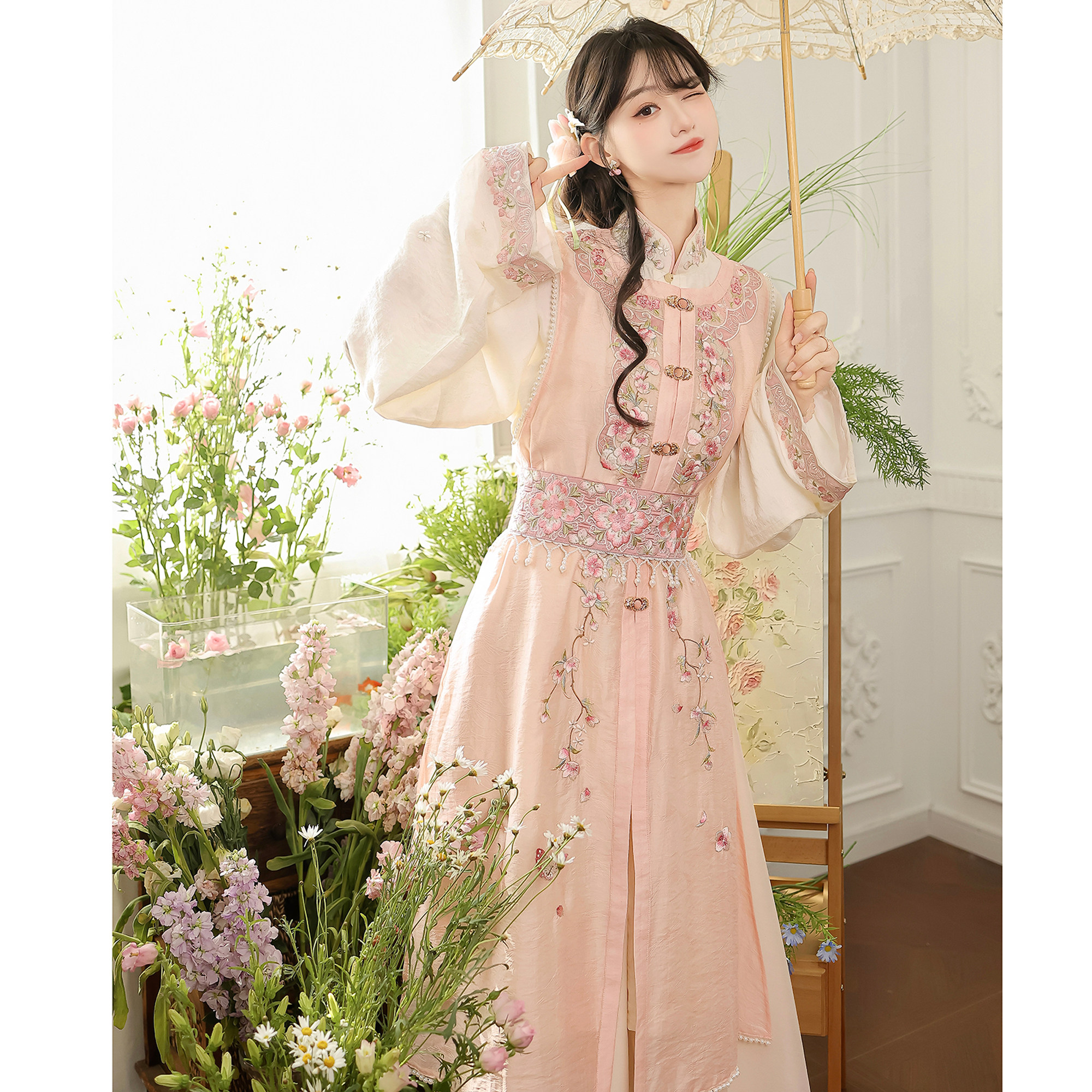 素羽华裳明制汉服明制天丝春夏款图片