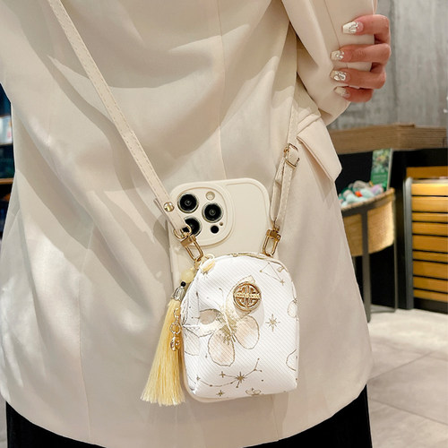 适用苹果15手机壳国风流苏卡包