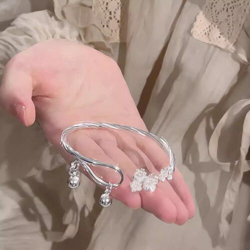 新中式梅花铃铛手镯女
