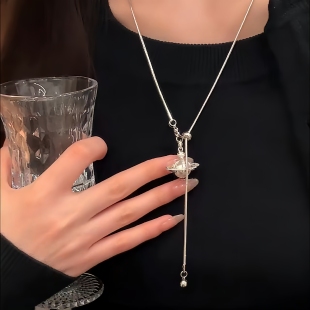 西太后土星球吊坠项链女轻奢高级感钛钢不掉色长款 毛衣链配饰女