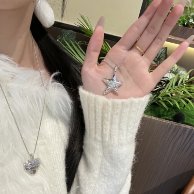 韩系新款银色爱心字母毛衣项链女