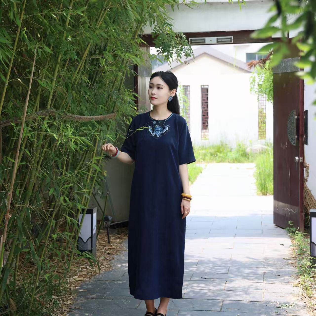 {苏梦}【青花赋】手绣香云纱大袍0101643