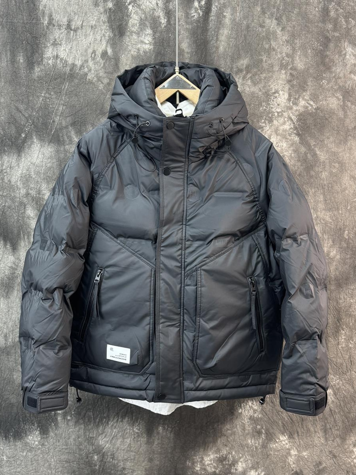 羽绒服男士新冬季时尚英俊加厚保暖连帽工作服白色短鸭羽绒服