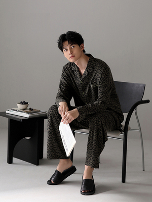 莫代尔棉睡衣男士春秋冬季2025新款轻奢豹纹开衫高级感长袖家居服