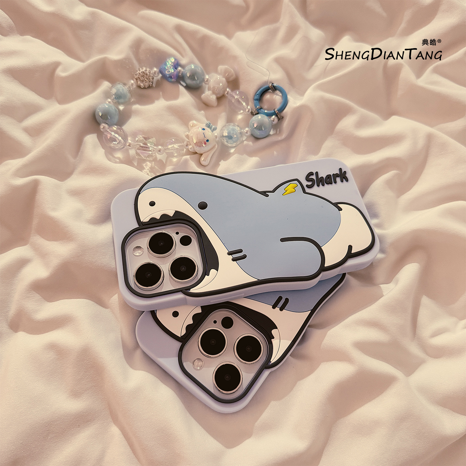 立体可爱鲨鱼适用苹果16手机壳