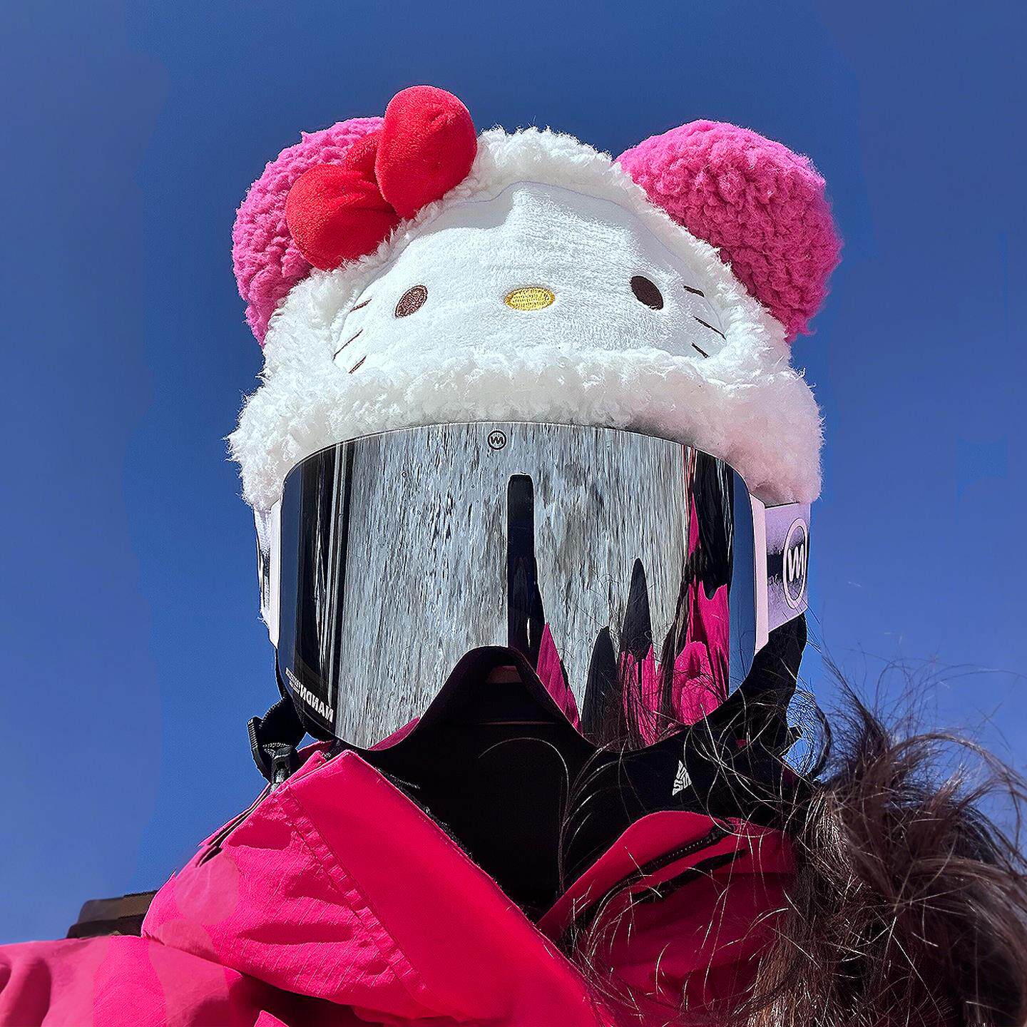 哈喽kitty滑雪头盔装饰卡
