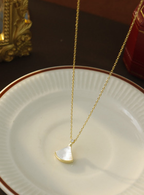 扇形贝壳项链女ins仙气锁骨链韩国时尚网红小裙子贝母毛衣链颈链