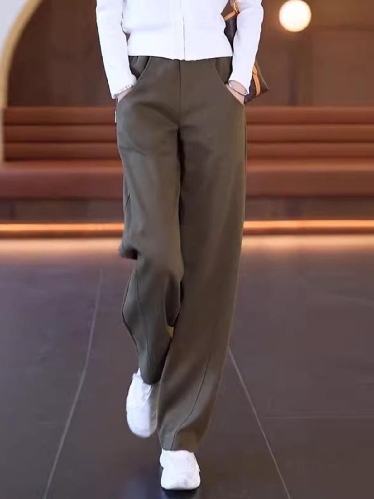 梨形身材穿搭窄版阔腿香蕉裤女春秋冬季加绒加厚高腰运动休闲卫裤,女装/女士精品,大码裤装,淘宝优惠券,粉丝福利购,淘宝优惠卷