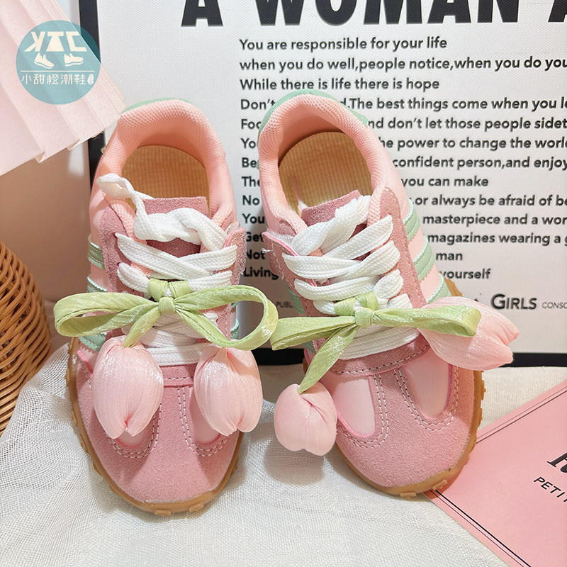 花朵德训鞋2026新款女童运动鞋女款儿童女孩鞋子透气软底休闲板鞋