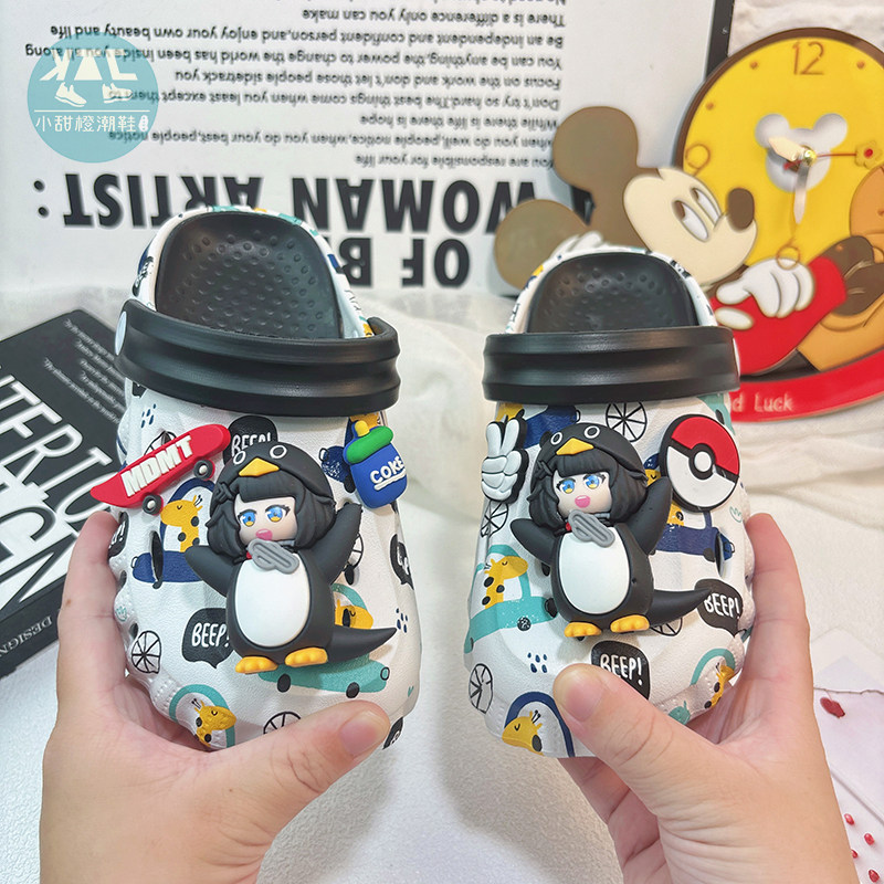 女童咕咕嘎嘎企鹅洞洞鞋卡通拖鞋图片