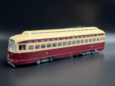 Corgi 狗仔 1/50 加拿大多伦多有轨电车PCC 501路皇后街 合金模型