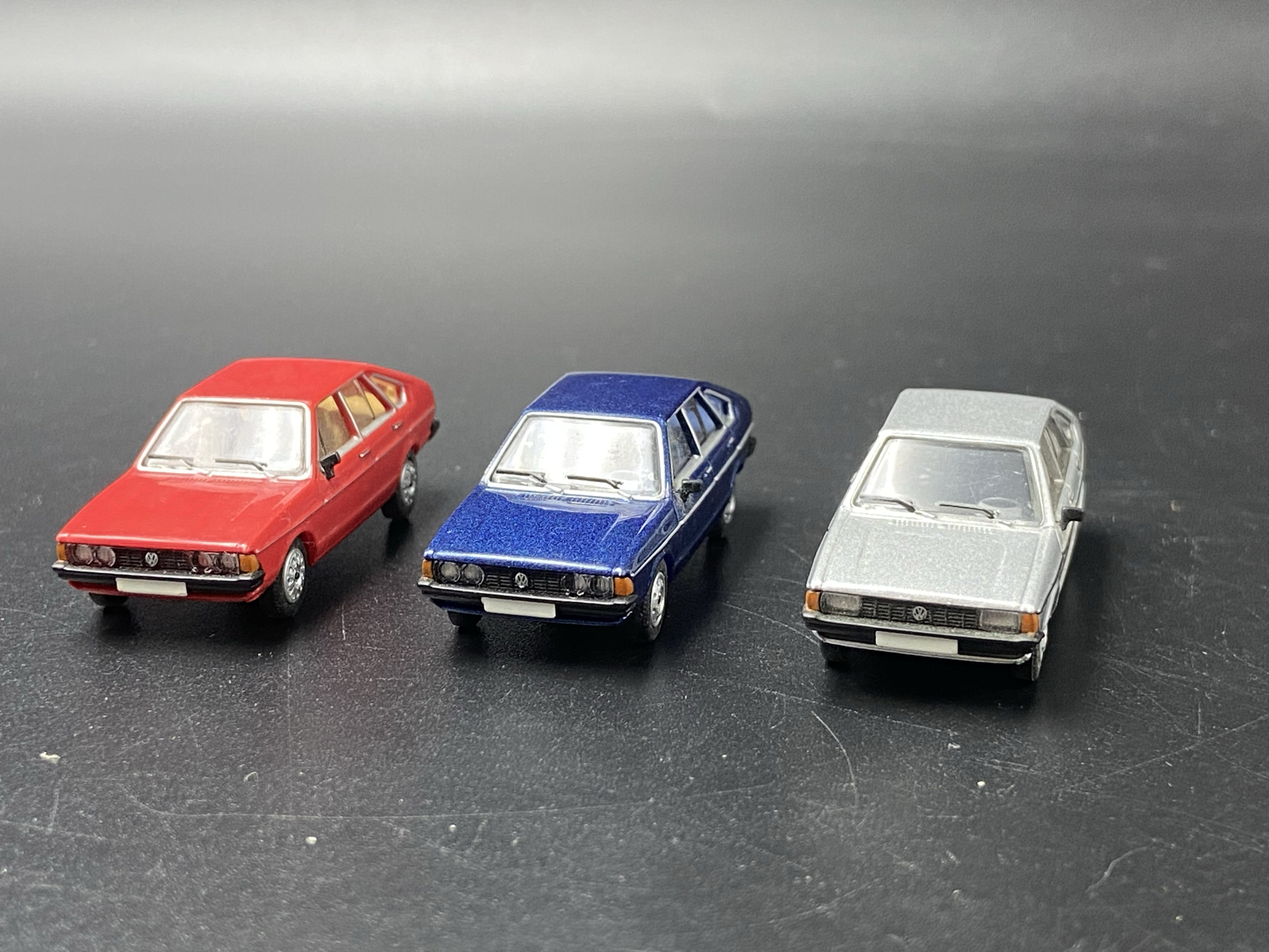 PCX 1:87 大众 帕萨特 1985 passat B2 旅行版  HO 汽车模型 散包