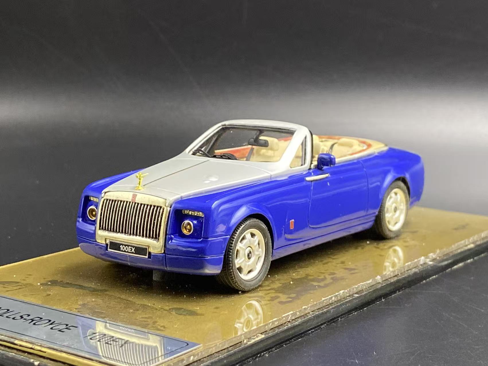 原厂 1:43 劳斯莱斯 幻影 100EX 敞篷版 合金汽车模型 车头起疹