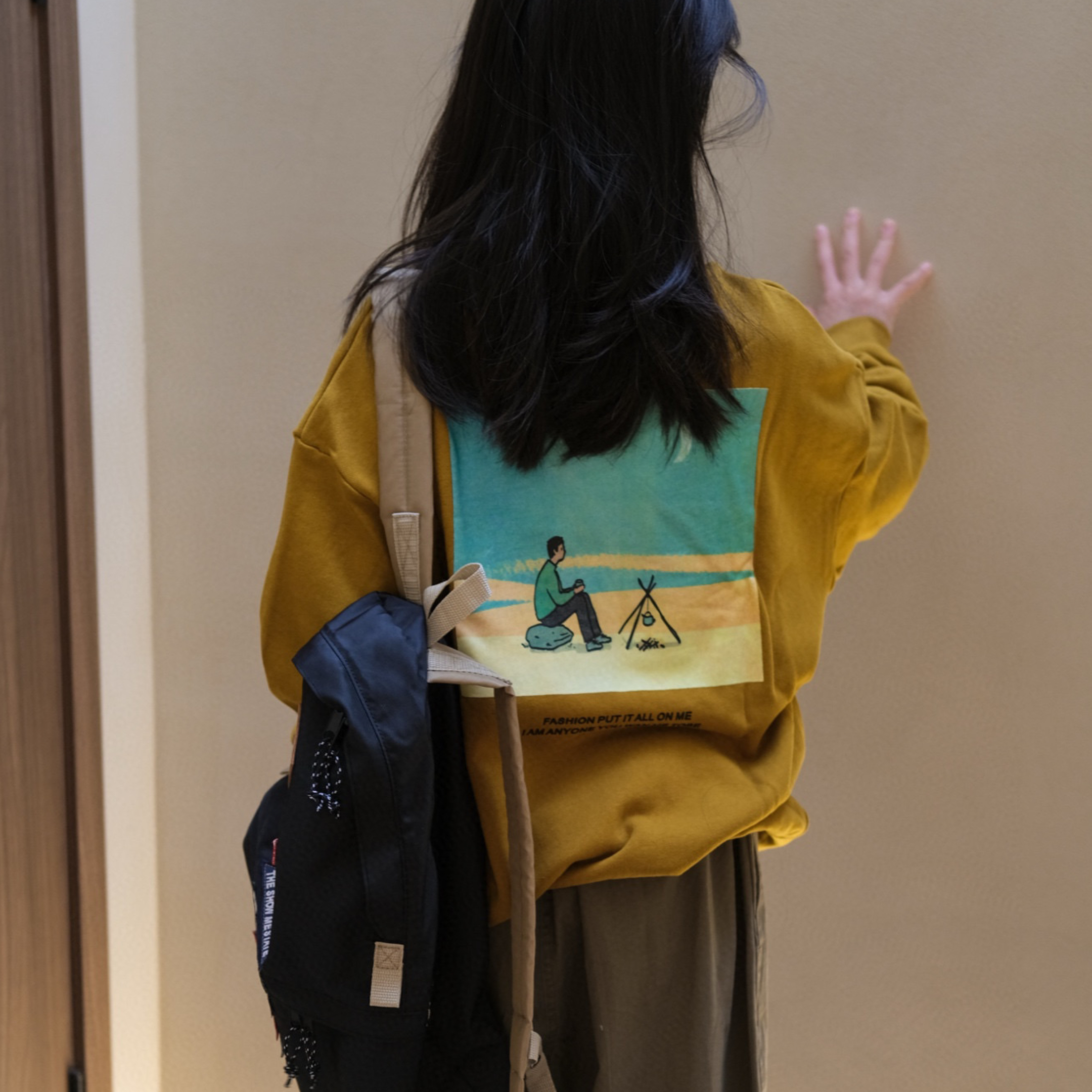 儿童圆领纯棉毛圈上衣春秋季中大童装设计师款卡通手绘插画卫衣潮