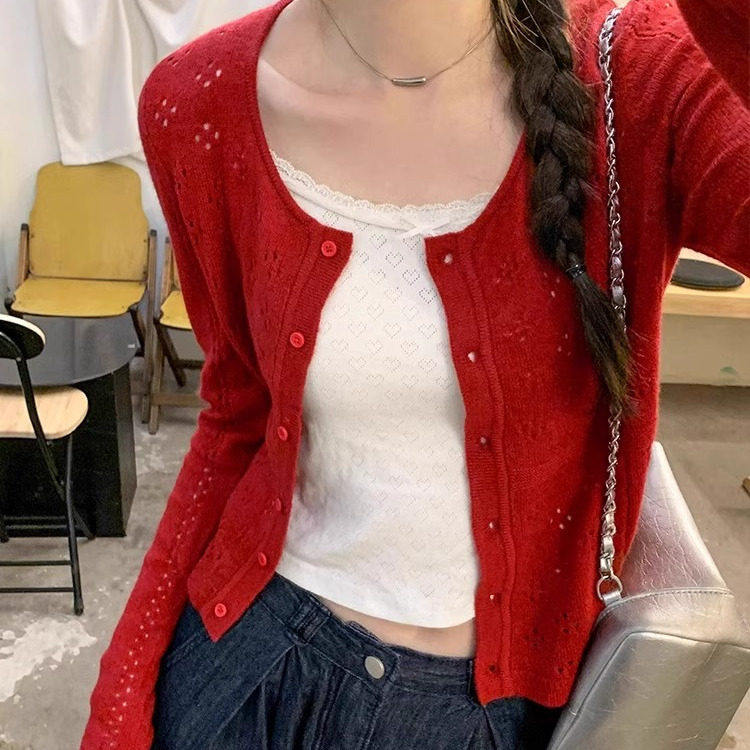 红色镂空短款针织开衫女2025夏季新款设计感薄款显瘦防晒长袖上衣