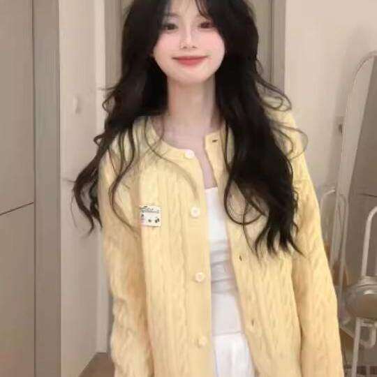 黄色开衫针织外套女2026新款春秋麻花毛衣高级感上衣韩系开春穿搭