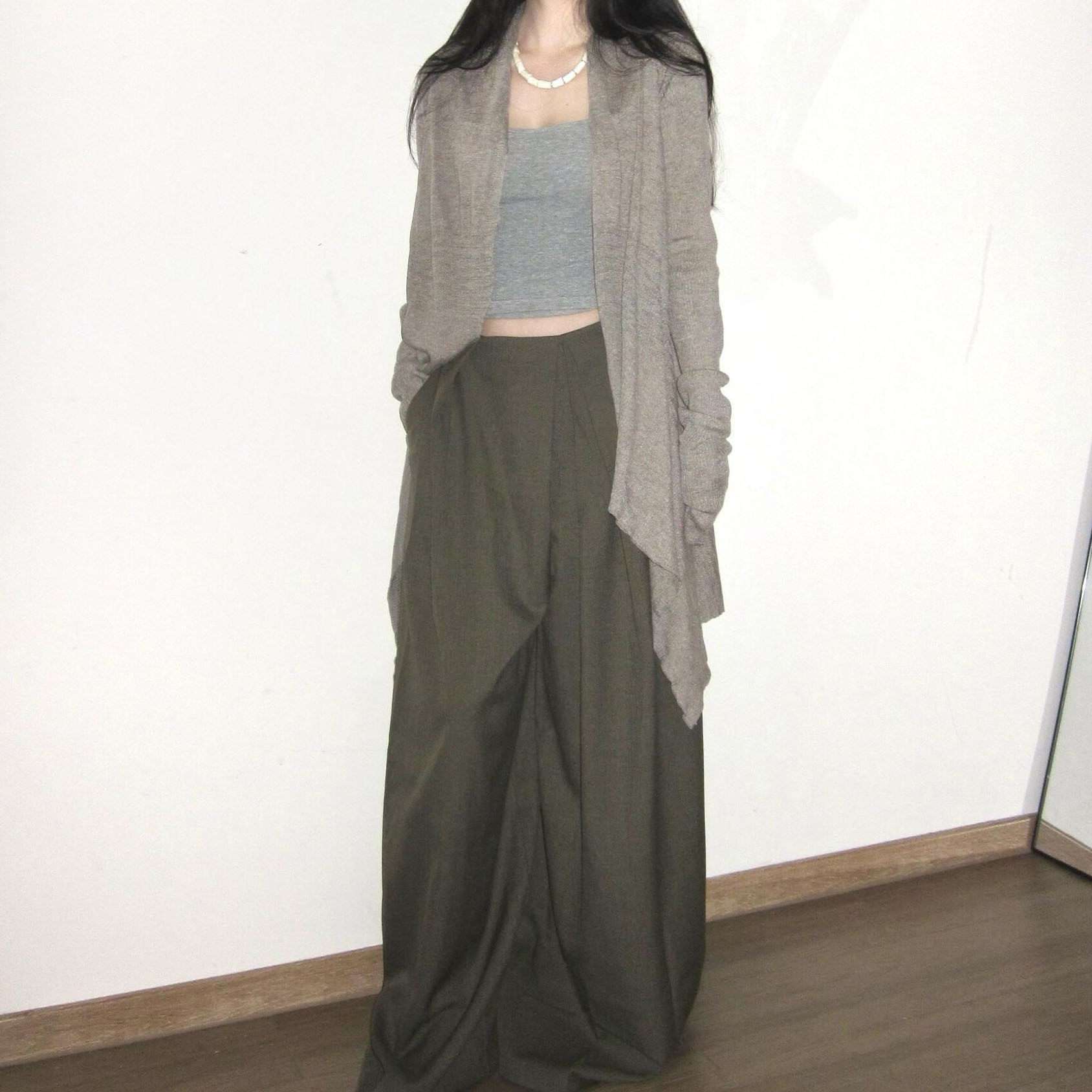 慵懒风针织开衫女装秋季设计感不规则下摆毛衣外套休闲阔腿裤套装