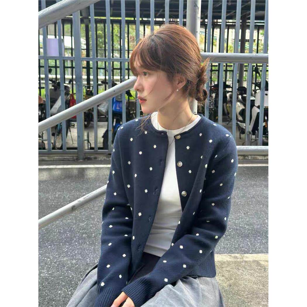 蓝色波点小个子毛衣外套女春秋2026新款爆款早春针织开衫短款上衣