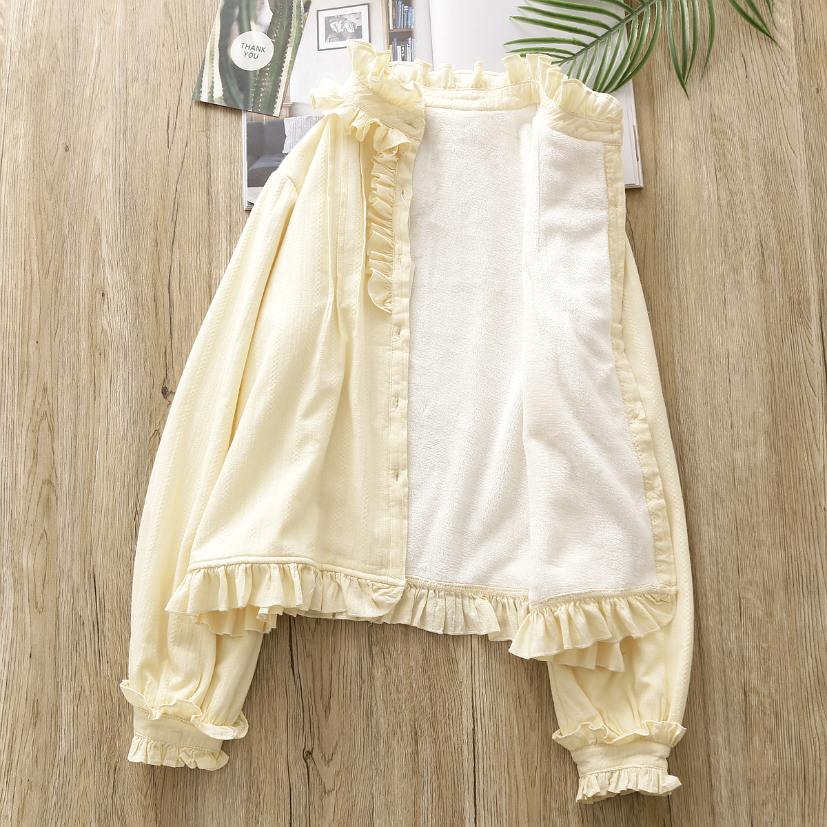 宽松复古单排扣长袖荷叶边装饰