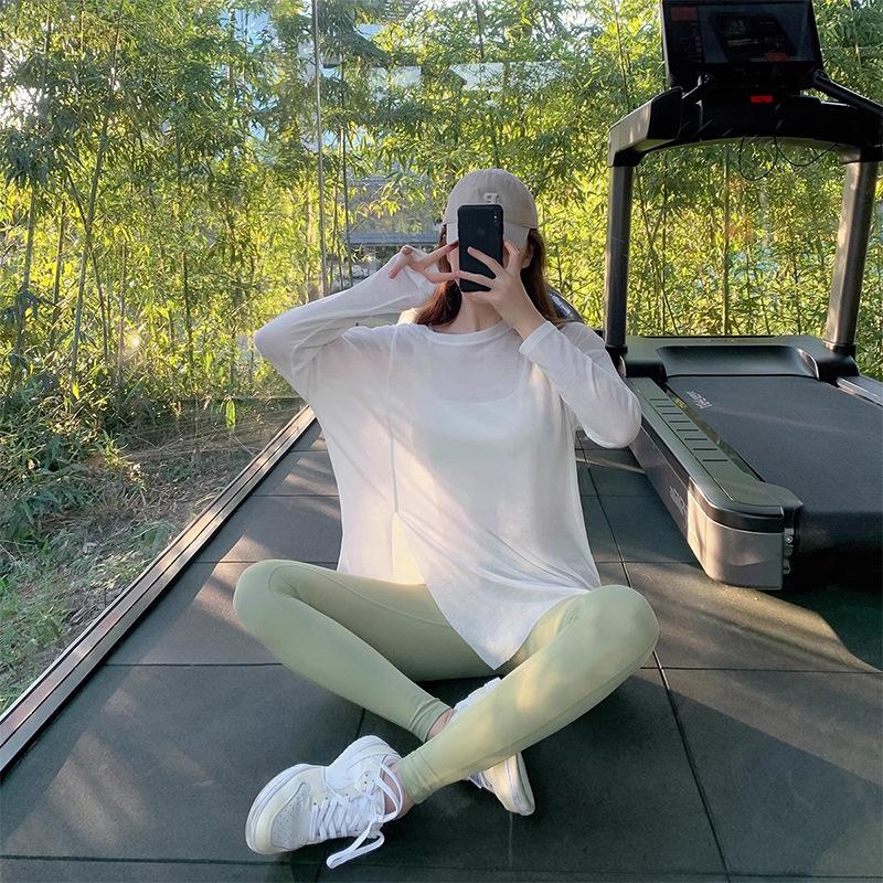 运动瑜伽罩衫女春秋季中长款宽松显瘦长袖跑步训练健身服外搭上衣