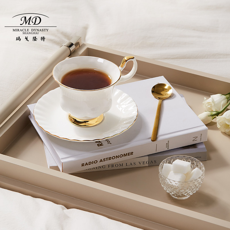 玛戈隆特骨瓷咖啡杯2人份套装欧式情侣结婚送礼高档精致家用杯子