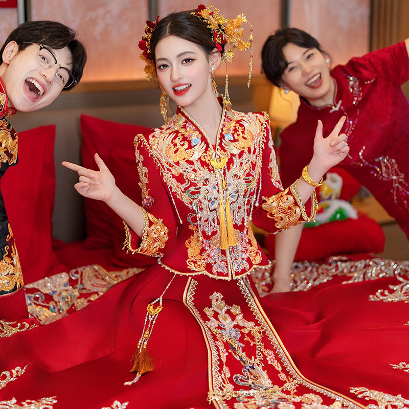 豪华秀禾服婚服2026新款新娘结婚中式嫁衣重工拖尾款敬酒服出阁服图片