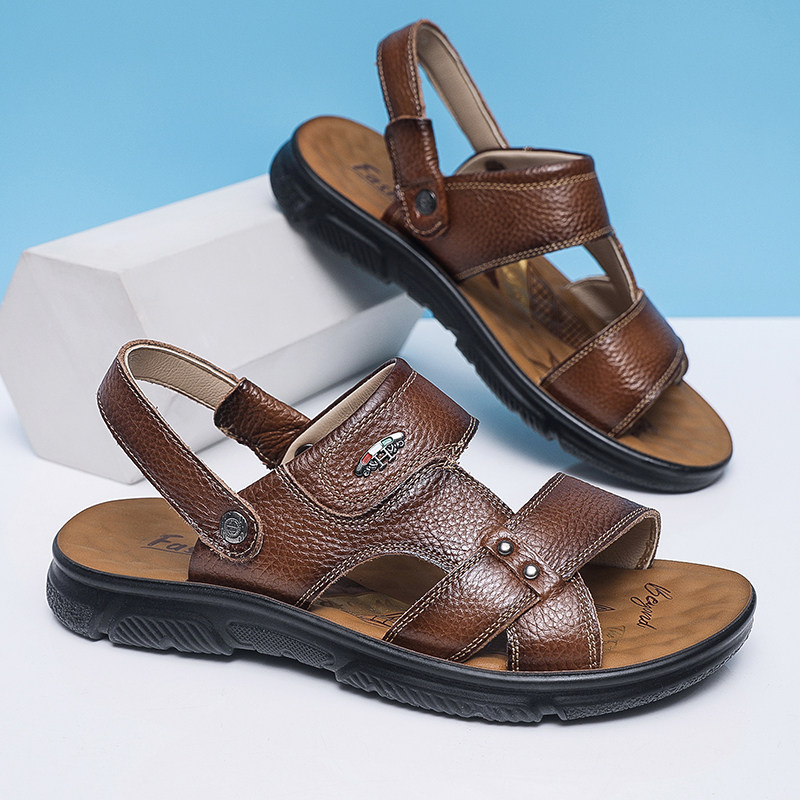 夏季凉鞋男士新款休闲爸爸鞋软底防滑沙滩两用凉拖鞋真皮外穿拖鞋