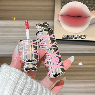 感官派对轻雾浓郁锁色唇泥丝绒雾面哑光不拔干素颜显白易上色唇釉