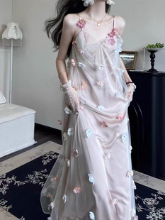 晨袍新娘婚礼花朵吊带连衣裙高级感小众粉色立体拍照礼服长裙仙女