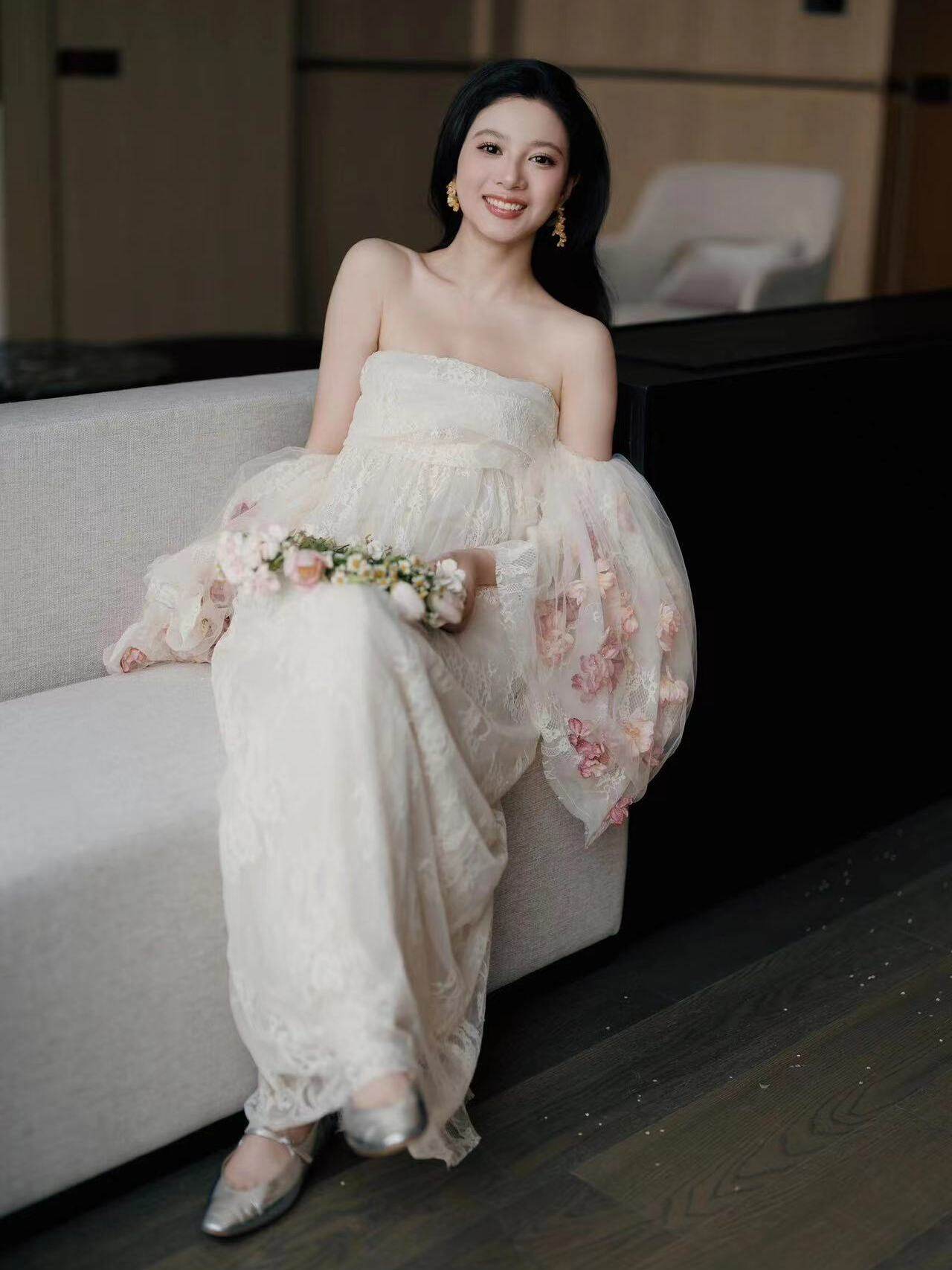 新中式抹胸长裙一字肩礼服