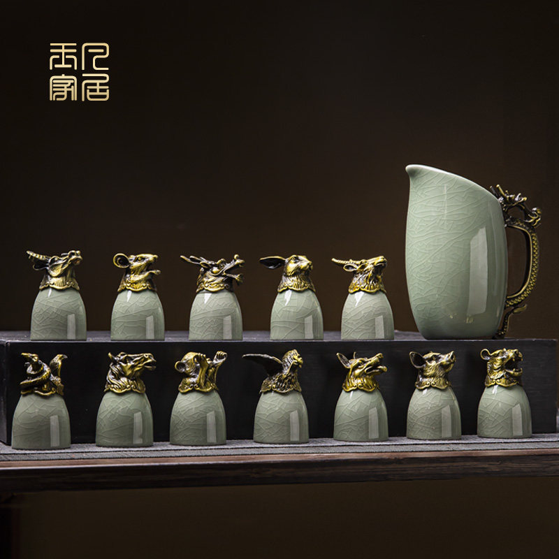 十二生肖兽首酒杯套装景德镇陶瓷酒具家用中式白酒杯分酒器礼盒