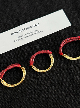 C 形半圈金属肌理小米珠串珠弹力款戒指小众设计感个性复古本命年