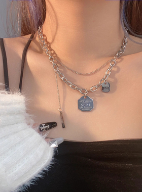 欧美甜酷辣妹方块双层吊坠项链女新款小众设计简约高级感古巴链
