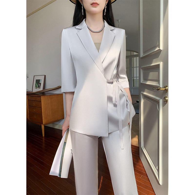 2026新款西装套装女夏季薄款职业正装小个子高端气质休闲短袖西服