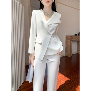 白色西装套装女高级感2026新款秋冬季休闲气质女神范职业高端西服