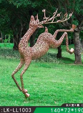 户外不锈钢镂空花纹梅花鹿雕塑大型铁艺动物摆件地产草坪景观装饰