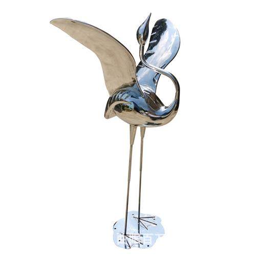 不锈钢仙鹤雕塑不锈钢镜面丹顶鹤景观装饰水中摆件
