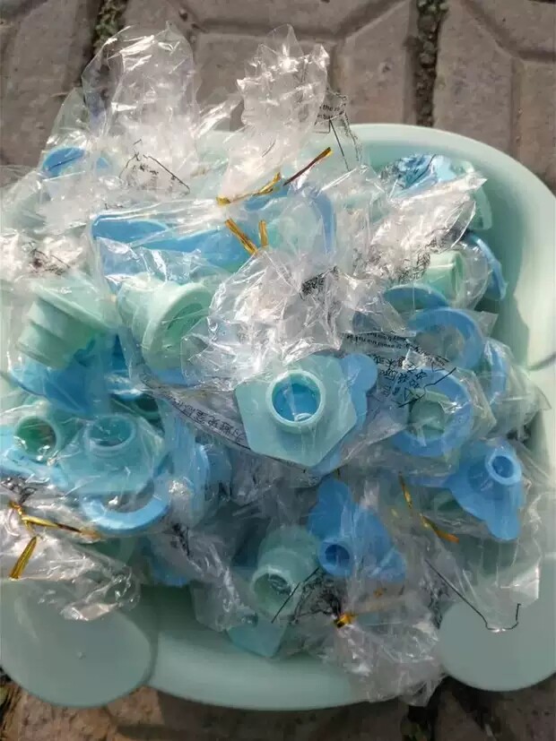 折叠泡澡桶水塞洗澡盆软塞浴桶水堵通用浴缸配件堵头儿童浴盆塞子