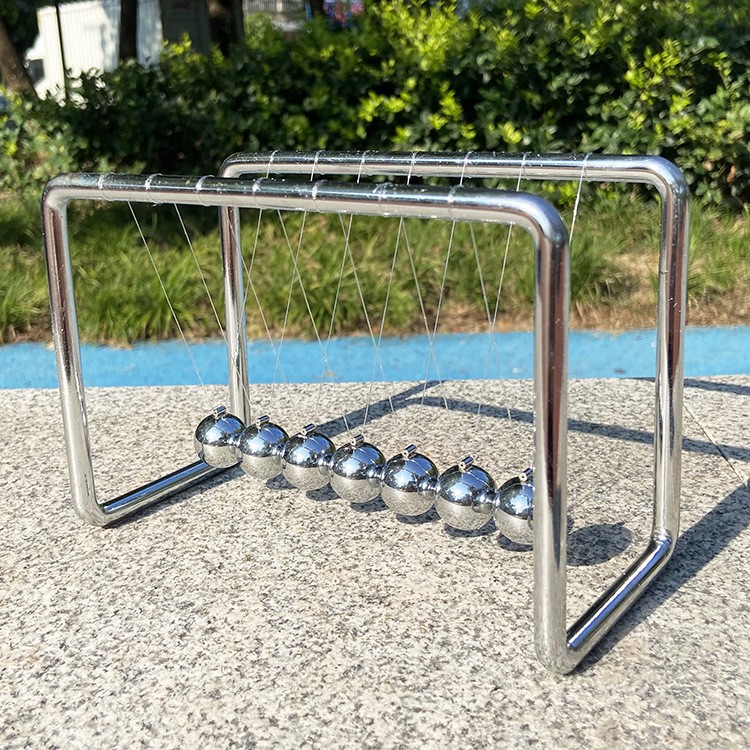 牛顿的摇篮碰碰球撞球 物理定律减压摆件 7颗珠属架牛顿摆球定制