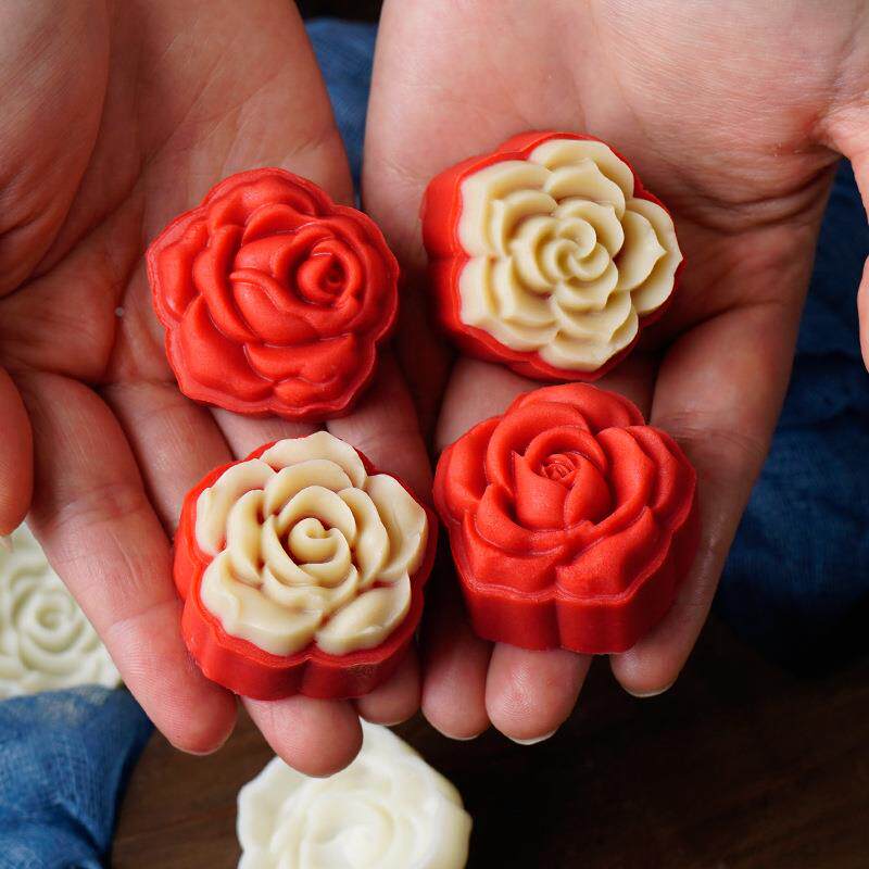 520情人节迷你小月饼模具30克50玫瑰花朵绿豆糕手压冰皮流心家用