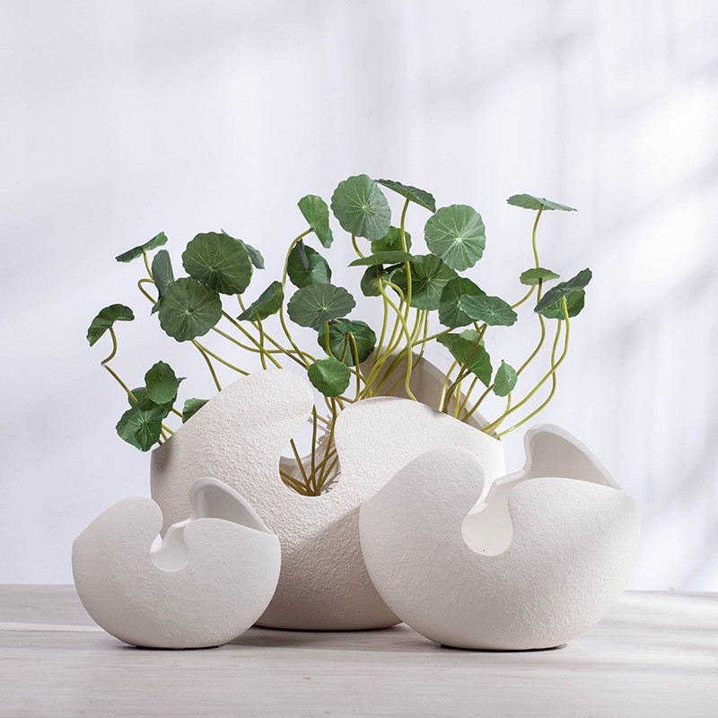 北欧风陶瓷花瓶创意北欧现代白色蛋壳插花工艺品装饰摆件定制
