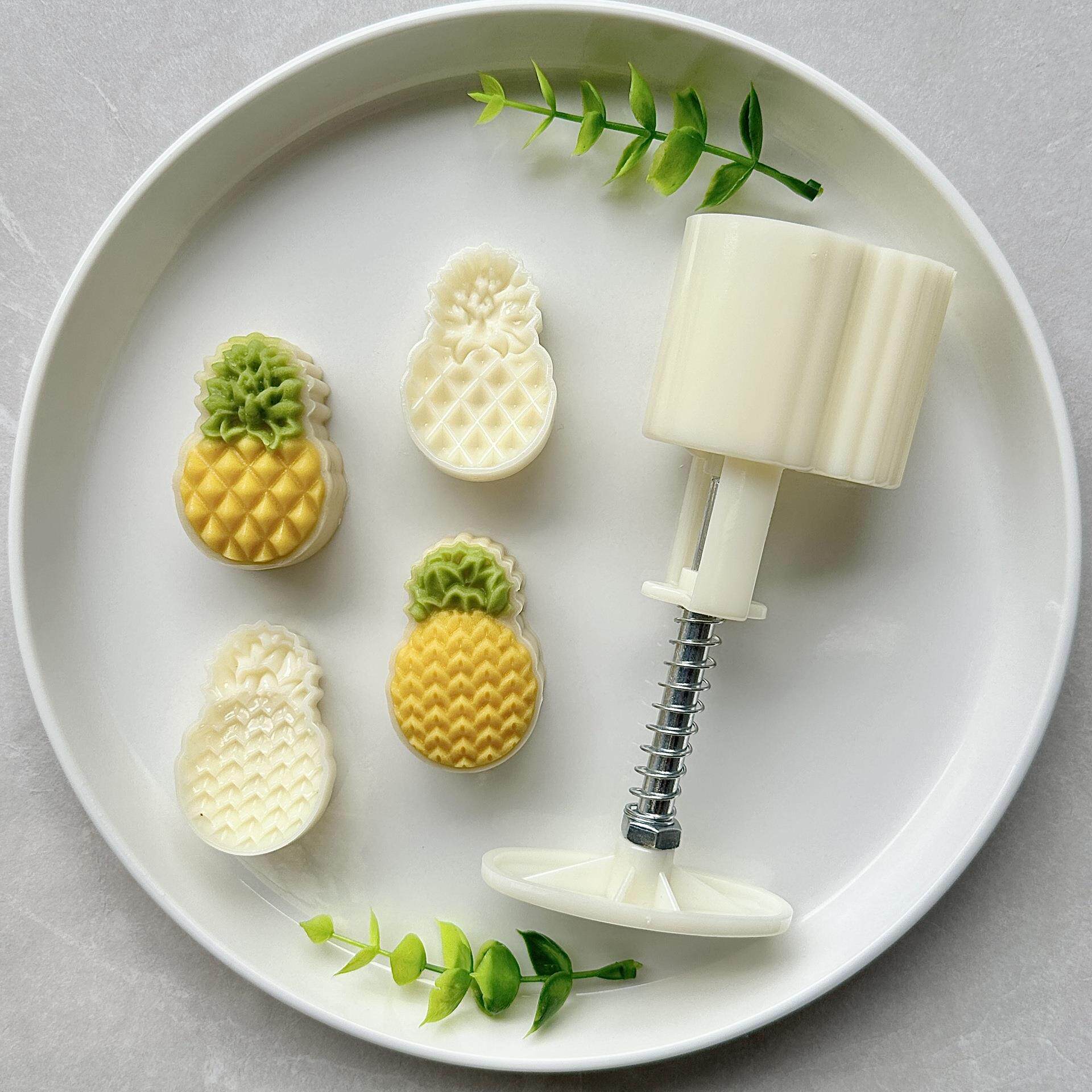 30克可爱立体菠萝凤梨酥绿豆糕冰皮月饼模具手压塑料烘焙工具