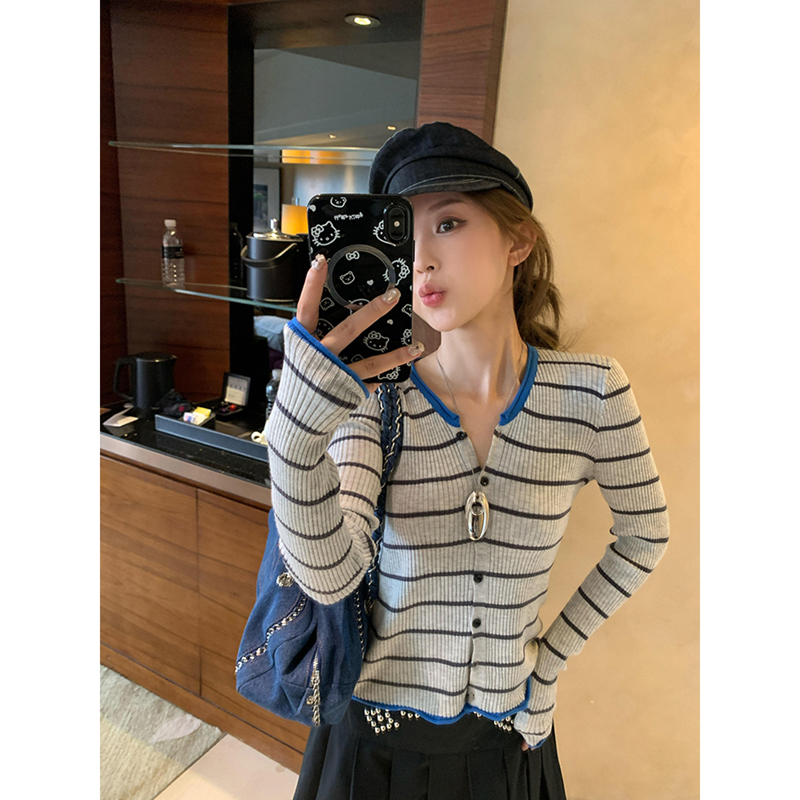 高级撞色条纹圆领针织开衫外套女