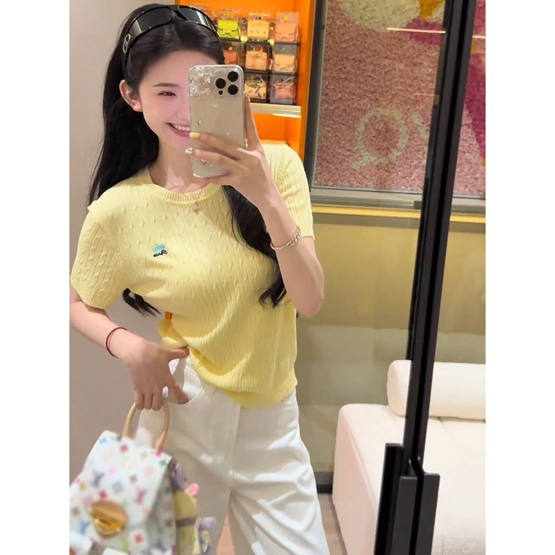 多巴胺黄色麻花针织衫短袖t恤女图片