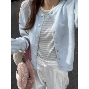 韩系浅蓝色显白软糯毛衣外套女春秋冬新款高级感外搭针织开衫上衣