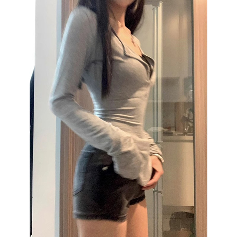 纯欲辣妹低v领长袖t恤女内搭上衣