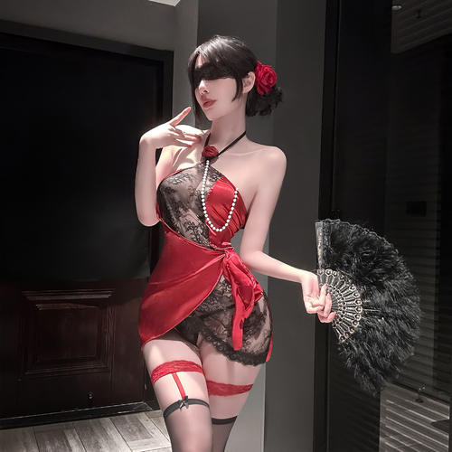 性感风挂脖蕾丝肚兜女红色透视绑带开叉拼接缎面玫瑰系带连衣睡裙
