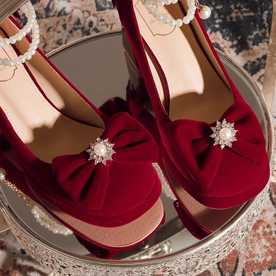 一字扣带低跟孕妇订婚高跟鞋方头